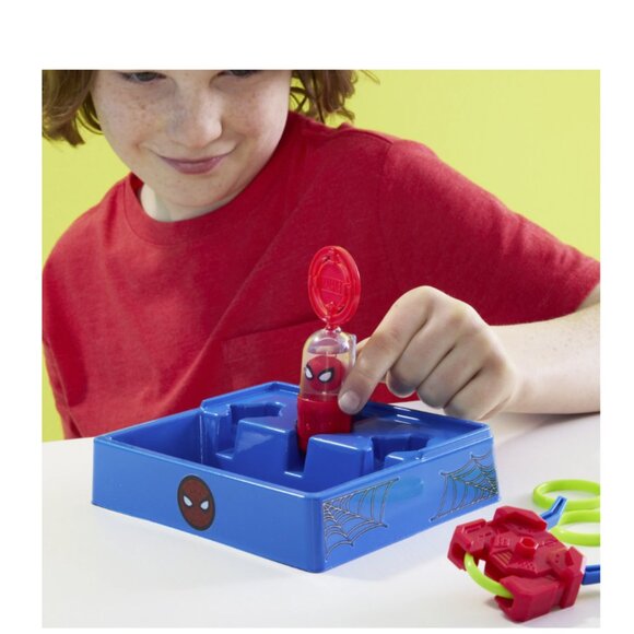 Hydro Pods Marvel Clash & Splash Duel Battle Set, Spider-Man Water Activated - Picture 4 of 8